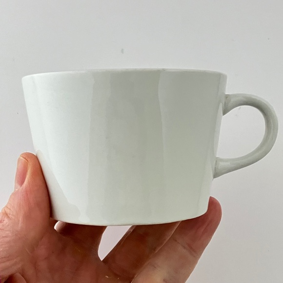 Arabia Made In Finland Tea / Coffee Cup White Color Excellent Condition - Picture 6 of 12